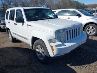 2012 Jeep Liberty Sport z VIN 1C4PJLAK5CW103929, wystawiony jako IAAI lot #42004218 z przebiegiem Nie podano mil oraz . Historia ofert i sprzedaży dostępna na DreamBid. Obrazek 1.