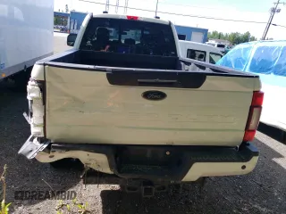 2020 Ford F-350 XL with VIN 1FT8W3BT7LEE78594, listed as a Copart auction lot 60691945 with 80,645 mi miles and Salvage title. Bid and sale history available at DreamBid. Image 6.