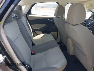 2012 Ford Focus SE with VIN 1FAHP3F24CL471005, listed as a IAAI auction lot 42726292 with 162,750 mi miles and . Bid and sale history available at DreamBid. Image 8.