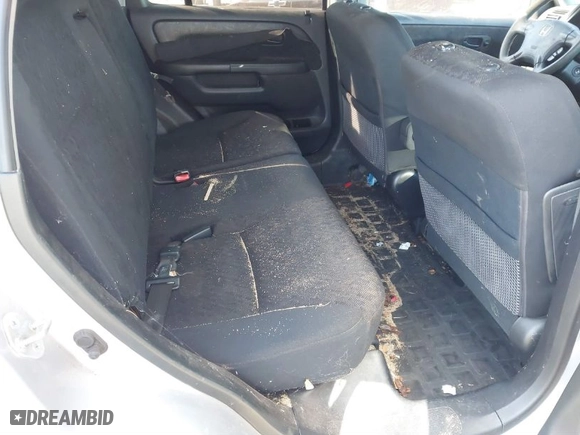 2005 Honda CR-V LX with VIN JHLRD78555C052043, listed as a IAAI auction lot 41156979 with 189,399 mi miles. Bid and sale history available at carsss.com. Image 8.