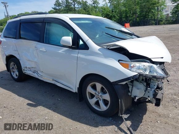 2020 Toyota Sienna LE Auto Access Seat with VIN 5TDKZ3DCXLS059272, listed as a IAAI auction lot 42279808 with 2 mi miles and . Bid and sale history available at DreamBid. Image 1.