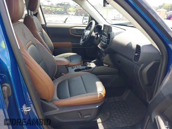 2024 Ford Bronco Sport Outer Banks with VIN 3FMCR9C64RRE54350, listed as a IAAI auction lot 42744462 with 5,971 mi miles and . Bid and sale history available at DreamBid. Image 5.