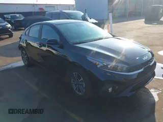 2024 Kia Forte LXS with VIN 3KPF24ADXRE824413, listed as a IAAI auction lot 41514406 with 7,069 mi miles. Bid and sale history available at carsss.com. Image 1.