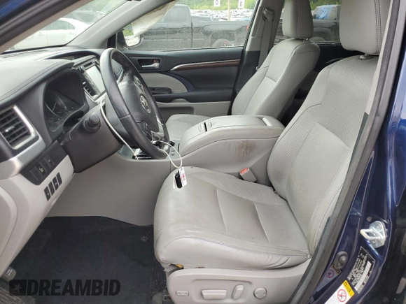 2016 Toyota Highlander Hybrid Limited with VIN 5TDDCRFH5GS016938, listed as a Copart auction lot 55999704 with 64,753 mi miles. Bid and sale history available at carsss.com. Image 7.