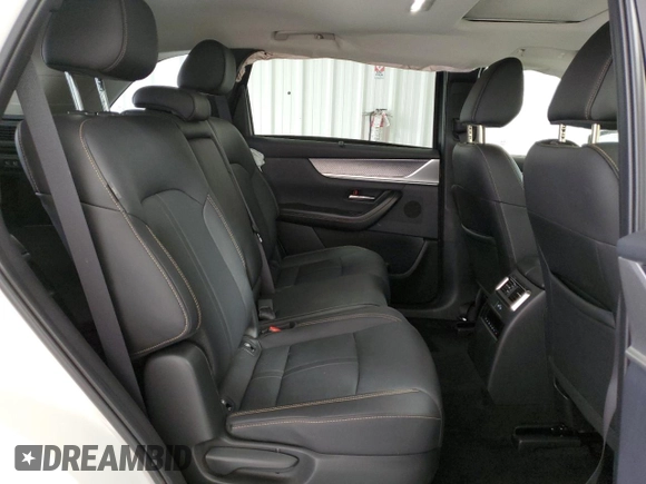 2025 Mazda CX-70 Preferred with VIN JM3KJBHD0S1116974, listed as a Copart auction lot 52789065 with 14,726 mi miles and Salvage Title. Bid and sale history available at DreamBid. Image 11.
