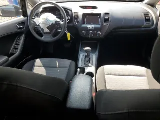 2016 Kia Forte 5-Door LX with VIN KNAFK5A86G5608301, listed as a Copart auction lot 72516224 with 70,687 mi miles and Salvage Title. Bid and sale history available at carsss.com. Image 8.