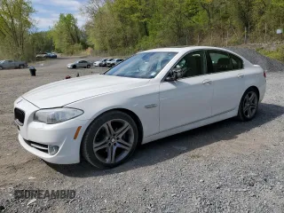 2013 BMW 5 Series 528i xDrive with VIN WBAXH5C55DD107861, listed as a Copart auction lot 55338525 with 91,137 mi miles and Non repairable. Bid and sale history available at DreamBid. Image 1.