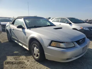 2000 Ford Mustang with VIN 1FAFP4441YF169212, listed as a Copart auction lot 83666634 with 114,252 mi miles and Clean Title. Bid and sale history available at carsss.com. Image 4.