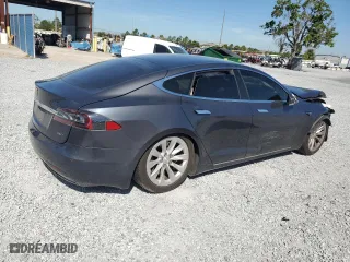 2018 Tesla Model S 75D with VIN 5YJSA1E22JF243737, listed as a Copart auction lot 50339655 with 0 mi miles and Salvage Title. Bid and sale history available at carsss.com. Image 3.