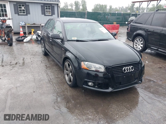 2012 Audi A3 Premium Plus z VIN WAUPEAFM6CA074194, wystawiony jako IAAI lot #42302773 z przebiegiem 176 831 mil mil oraz . Historia ofert i sprzedaży dostępna na DreamBid. Obrazek 1.