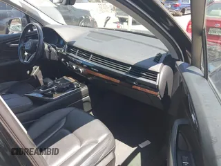 2017 Audi Q7 Premium Plus with VIN WA1LAAF74HD039726, listed as a IAAI auction lot 42266199 with 112,710 mi miles and . Bid and sale history available at DreamBid. Image 5.