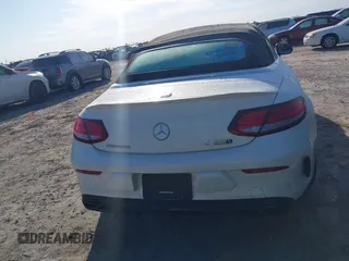 2018 Mercedes-Benz C 63 S AMG with VIN WDDWK8HB6JF622390, listed as a IAAI auction lot 40542462 with Not Provided miles and . Bid and sale history available at carsss.com. Image 15.