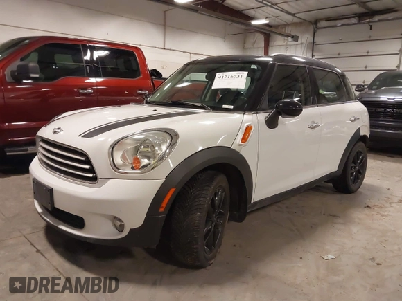 2014 MINI Countryman with VIN WMWZB3C57EWR42476, listed as a IAAI auction lot 41716731 with 94,378 mi miles and . Bid and sale history available at DreamBid. Image 2.