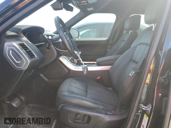 2018 Land Rover Range Rover Sport SE with VIN SALWG2RKXJA699180, listed as a Copart auction lot 77116754 with 46,595 mi miles and Non Repairable. Bid and sale history available at DreamBid. Image 7.