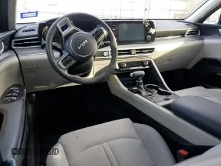 2022 Kia K5 LXS with VIN 5XXG14J29NG162931, listed as a Copart auction lot 80546153 with 43,734 mi miles and Salvage Title. Bid and sale history available at carsss.com. Image 8.
