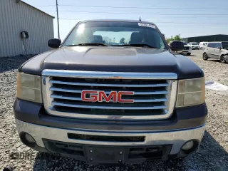 2010 GMC Sierra 1500 SLT with VIN 3GTRKWE38AG160082, listed as a Copart auction lot 52681465 with 251,363 mi miles and Salvage title. Bid and sale history available at DreamBid. Image 5.