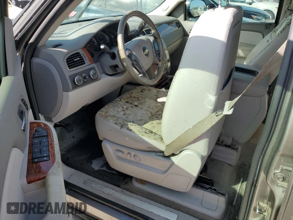 2008 Chevrolet Avalanche LTZ with VIN 3GNFK12398G261286, listed as a Copart auction lot 75124334 with Not Provided miles and Salvage Title. Bid and sale history available at DreamBid. Image 8.