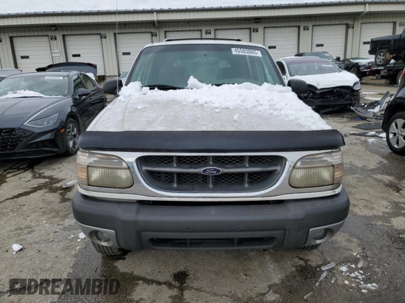 1999 Ford Explorer XLT with VIN 1FMZU32E7XUC76809, listed as a Copart auction lot 45503065 with 276,876 mi miles and Salvage title. Bid and sale history available at DreamBid. Image 5.