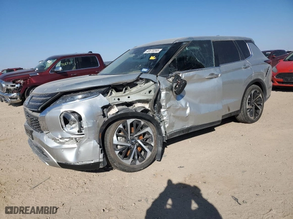 2023 Mitsubishi Outlander SE with VIN JA4J3UA83PZ042251, listed as a Copart auction lot 45570265 with 32,745 mi miles and Salvage Title. Bid and sale history available at carsss.com. Image 1.
