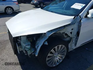 2015 Kia K900 Premium with VIN KNALU4D46F6027616, listed as a IAAI auction lot 41702945 with 70,392 mi miles. Bid and sale history available at carsss.com. Image 18.