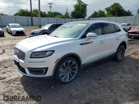 2019 Lincoln Nautilus Reserve z VIN 2LMPJ8L95KBL10165, wystawiony jako Copart lot #57593195 z przebiegiem 88 303 mil mil oraz Szkoda całkowita • Salvage title. Historia ofert i sprzedaży dostępna na DreamBid. Obrazek 1.