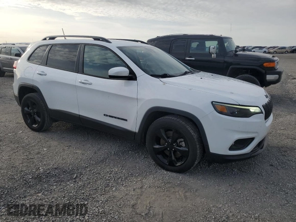 2021 Jeep Cherokee Latitude Plus z VIN 1C4PJLLB5MD112852, wystawiony jako Copart lot #51760005 z przebiegiem 80 804 mil mil oraz Szkoda całkowita • Salvage title. Historia ofert i sprzedaży dostępna na DreamBid. Obrazek 4.