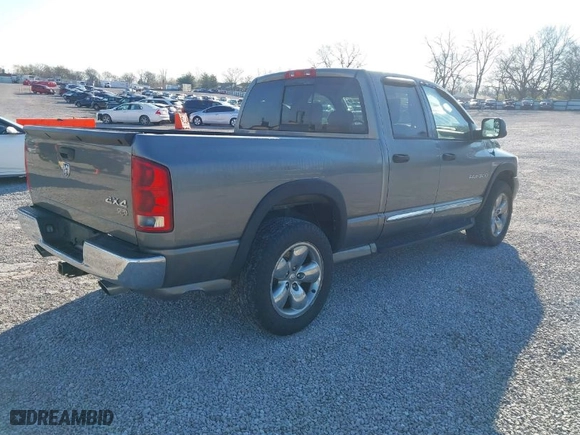 2006 Dodge Ram 1500 SLT with VIN 1D7HU18216S686569, listed as a IAAI auction lot 41833970 with 238,742 mi miles. Bid and sale history available at carsss.com. Image 4.