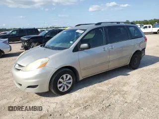 2010 Toyota Sienna CE z VIN 5TDKK4CCXAS314432, wystawiony jako Copart lot #54946965 z przebiegiem 233 750 mil mil oraz Szkoda całkowita • Salvage title. Historia ofert i sprzedaży dostępna na DreamBid. Obrazek 1.
