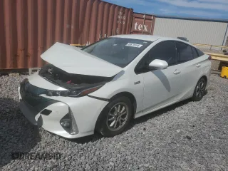 2017 Toyota Prius Plus z VIN JTDKARFP4H3032717, wystawiony jako Copart lot #48676105 z przebiegiem 125 556 mil mil oraz Szkoda całkowita • Salvage title. Historia ofert i sprzedaży dostępna na DreamBid. Obrazek 1.