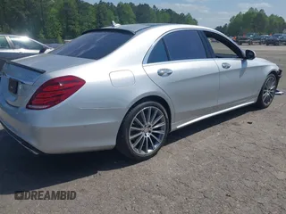 2017 Mercedes-Benz S 550 z VIN WDDUG8FB9HA288147, wystawiony jako IAAI lot #42060135 z przebiegiem 116 336 mil mil oraz . Historia ofert i sprzedaży dostępna na DreamBid. Obrazek 4.