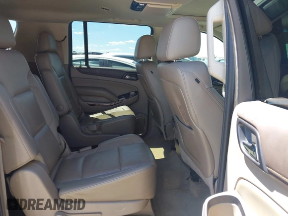 2015 GMC Yukon XL SLT z VIN 1GKS2HKC6FR122234, wystawiony jako IAAI lot #42325984 z przebiegiem 241 008 mil mil oraz . Historia ofert i sprzedaży dostępna na DreamBid. Obrazek 8.