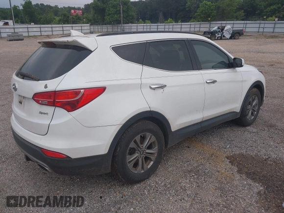 2016 Hyundai Santa Fe z VIN 5XYZU3LB0GG345673, wystawiony jako IAAI lot #42290297 z przebiegiem 75 701 mil mil oraz . Historia ofert i sprzedaży dostępna na DreamBid. Obrazek 4.