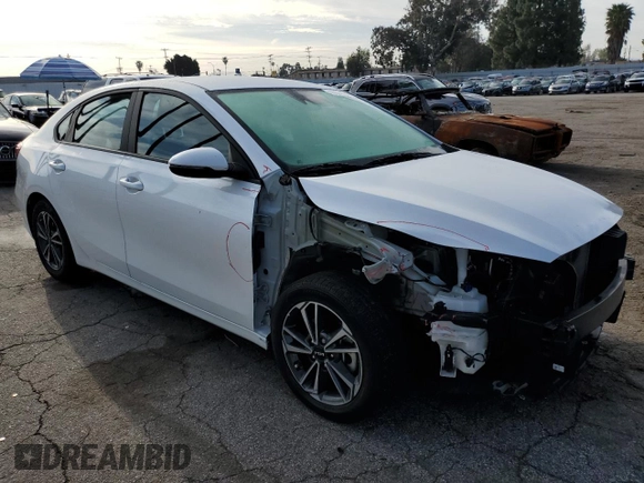 2024 Kia Forte LXS with VIN 3KPF24AD2RE701687, listed as a Copart auction lot 49006585 with 44,290 mi miles and Salvage Title. Bid and sale history available at carsss.com. Image 4.