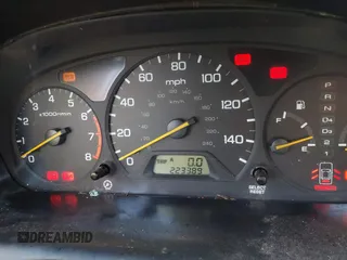 2002 Honda Accord EX z VIN 1HGCG16522A065397, wystawiony jako IAAI lot #41790485 z przebiegiem 223 389 mil mil oraz . Historia ofert i sprzedaży dostępna na DreamBid. Obrazek 7.