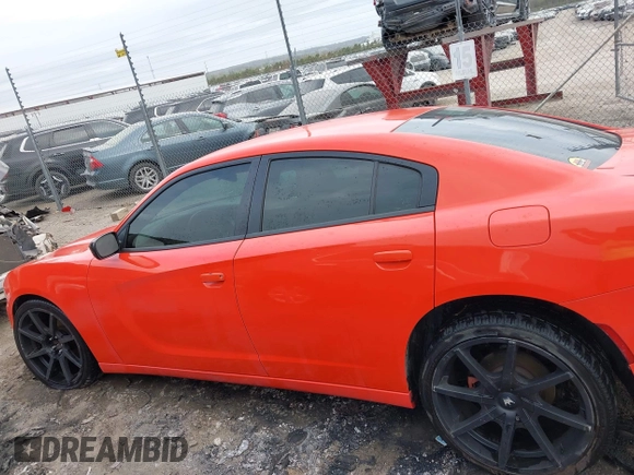 2017 Dodge Charger SE with VIN 2C3CDXBG8HH510841, listed as a IAAI auction lot 41895098 with 167,388 mi miles and . Bid and sale history available at carsss.com. Image 15.