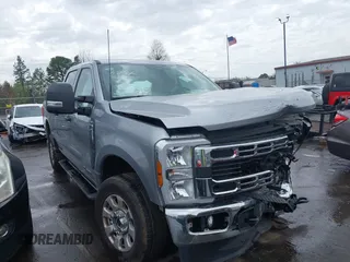 2024 Ford Super Duty F-250 SRW XL with VIN 1FT7W2BT9RED24404, listed as a IAAI auction lot 41851217 with 25,627 mi miles. Bid and sale history available at carsss.com. Image 13.