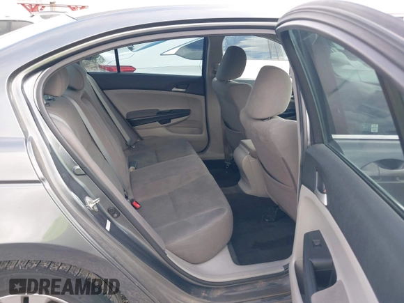 2012 Honda Accord LX Premium z VIN 1HGCP2F42CA104505, wystawiony jako IAAI lot #42520563 z przebiegiem 281 476 mil mil oraz . Historia ofert i sprzedaży dostępna na DreamBid. Obrazek 8.