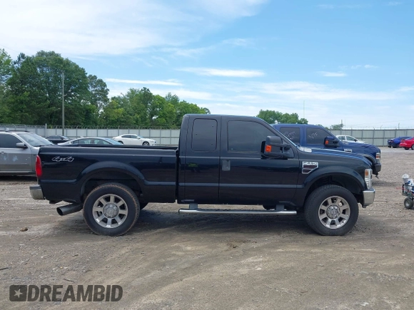 2008 Ford F-250 XL z VIN 1FTSX21R98EB88478, wystawiony jako IAAI lot #42561418 z przebiegiem 268 969 mil mil oraz . Historia ofert i sprzedaży dostępna na DreamBid. Obrazek 13.