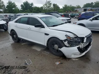 2017 Ford Police Interceptor with VIN 1FAHP2L86HG145032, listed as a Copart auction lot 60970945 with 109,098 mi miles and Salvage title. Bid and sale history available at DreamBid. Image 4.