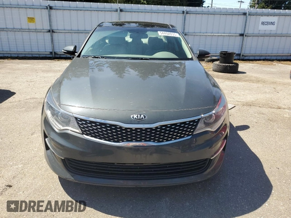 2016 Kia Optima EX with VIN 5XXGU4L35GG004327, listed as a Copart auction lot 54402855 with 92,659 mi miles and Salvage Title. Bid and sale history available at carsss.com. Image 5.