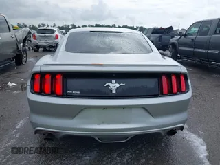2016 Ford Mustang V6 с VIN 1FA6P8AM2G5321420, выставлен на аукционе IAAI как лот 42525170 с пробегом Не указан миль и . История ставок и продаж доступна на DreamBid. Изображение 16.