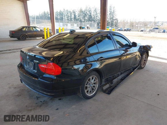 2010 BMW 3 Series 328i with VIN WBAPH5G52ANM36419, listed as a IAAI auction lot 41401135 with 102,237 mi miles and . Bid and sale history available at DreamBid. Image 4.