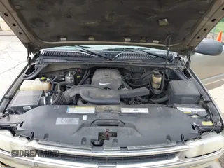 2001 Chevrolet Tahoe LT z VIN 1GNEK13T01R128643, wystawiony jako IAAI lot #42286231 z przebiegiem 186 852 mil mil oraz . Historia ofert i sprzedaży dostępna na DreamBid. Obrazek 10.