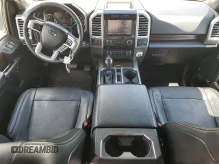 2015 Ford F-150 XLT z VIN 1FTEW1EF4FKE84209, wystawiony jako Copart lot #53974715 z przebiegiem 125 592 mil mil oraz Szkoda całkowita • Salvage title. Historia ofert i sprzedaży dostępna na DreamBid. Obrazek 8.