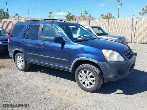2005 Honda CR-V EX with VIN JHLRD78845C025460, listed as a IAAI auction lot 41836580 with 428,150 mi miles. Bid and sale history available at carsss.com. Image 1.