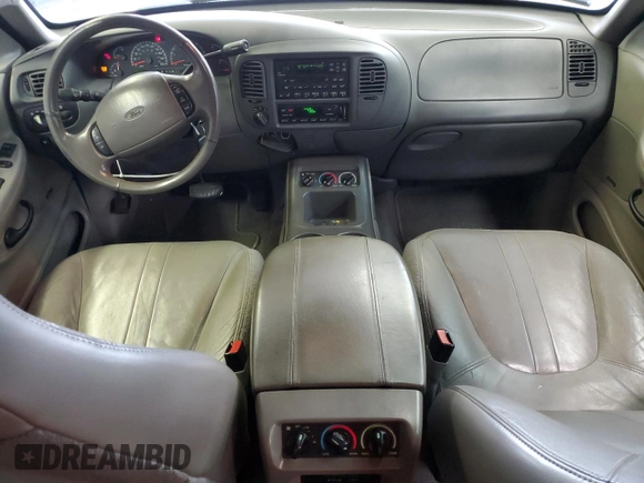 2002 Ford Expedition Eddie Bauer with VIN 1FMPU18L22LA88795, listed as a Copart auction lot 49860805 with 195,631 mi miles and Salvage title. Bid and sale history available at DreamBid. Image 8.