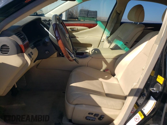 2007 Lexus LS 460 L with VIN JTHGL46FX75011432, listed as a Copart auction lot 42060325 with 137,954 mi miles and Salvage Title. Bid and sale history available at DreamBid. Image 7.