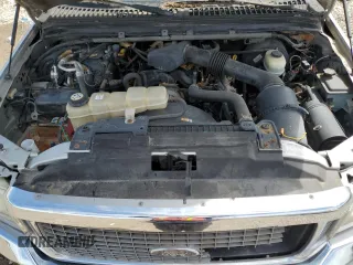 2004 Ford Excursion Special Serv с VIN 1FMNU41L74EA00849, выставлен на аукционе Copart как лот 56391645 с пробегом 258 656 миль миль и Списание • Salvage title. История ставок и продаж доступна на DreamBid. Изображение 12.