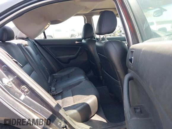 2008 Acura TSX Nav with VIN JH4CL96908C020465, listed as a IAAI auction lot 42510459 with 218,574 mi miles and . Bid and sale history available at DreamBid. Image 8.