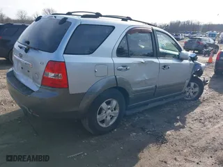 2007 Kia Sorento EX with VIN KNDJC736875720812, listed as a IAAI auction lot 41524274 with 140,051 mi miles. Bid and sale history available at carsss.com. Image 4.